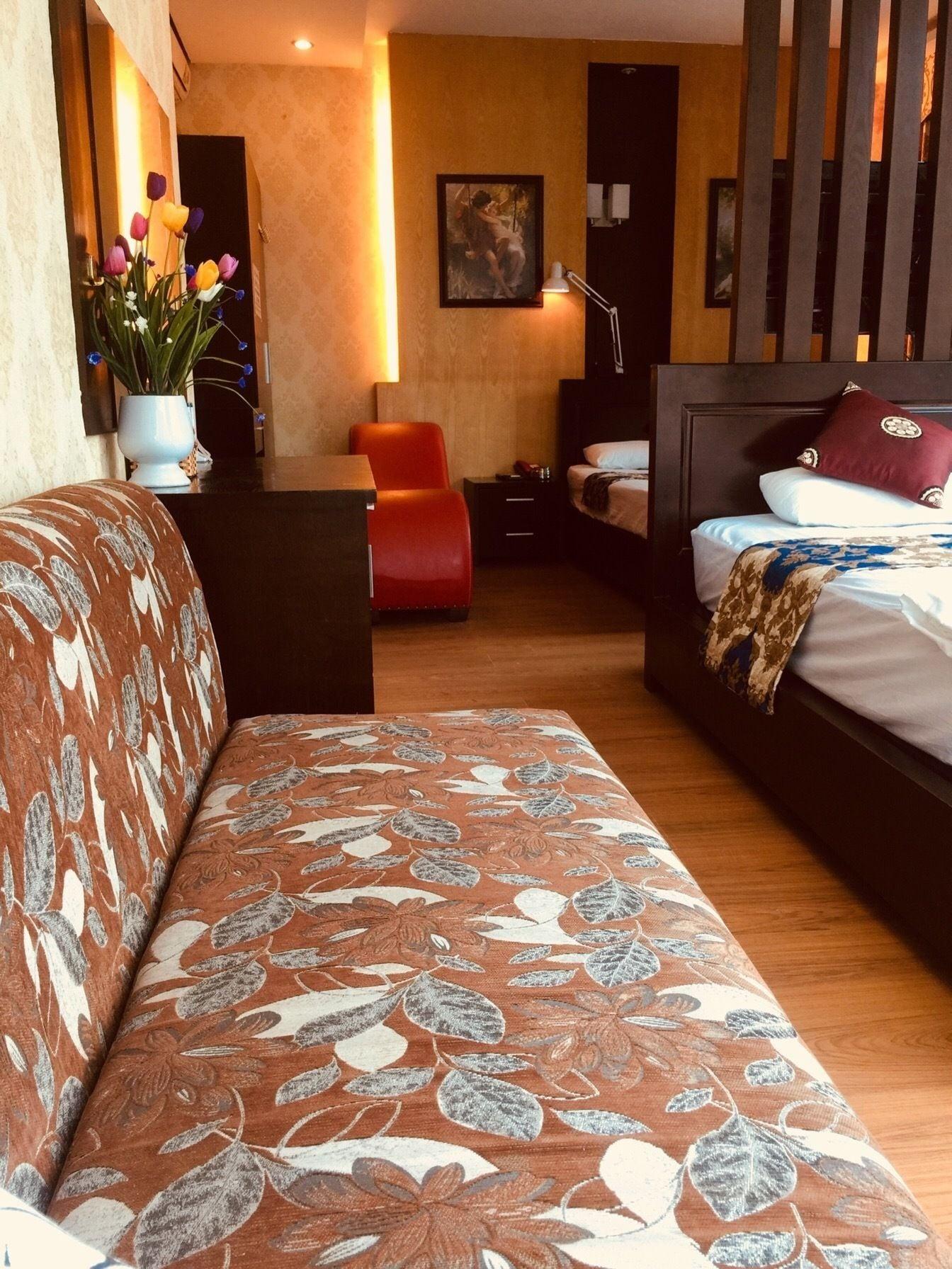 Thien Duong Hotel Hanoi Exterior photo